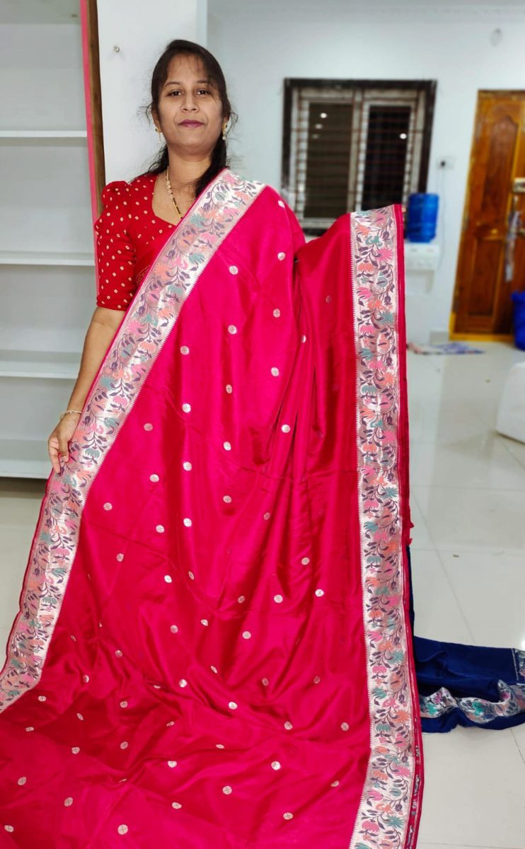 Pure handloom banarasi Tussur Silk with paithani boaders Saree with contrast blouse
