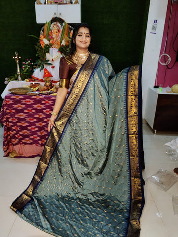 Vitange gadwal silk