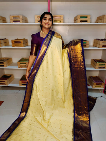 Sravanamasam sale gadwal silk