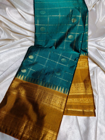 Vitange gadwal silk
