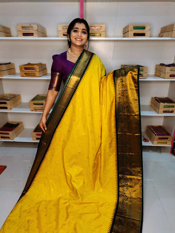 Sravanamasam sale gadwal silk