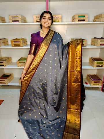 Sravanamasam sale gadwal silk