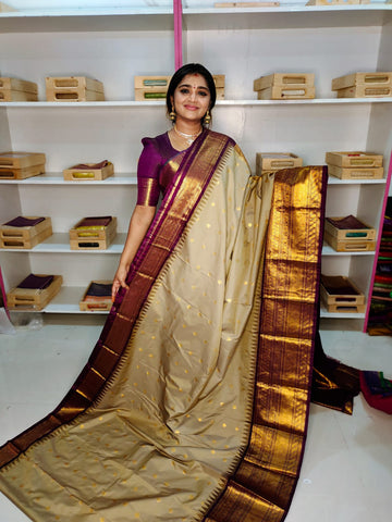 Sravanamasam sale gadwal silk