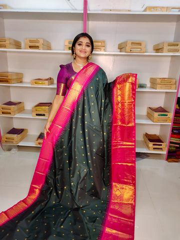 Sravanamasam sale gadwal silk