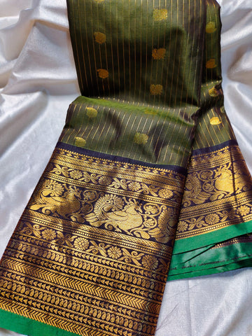 Vitange gadwal silk Saree