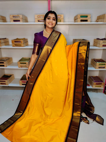 Sravanamasam sale gadwal silk