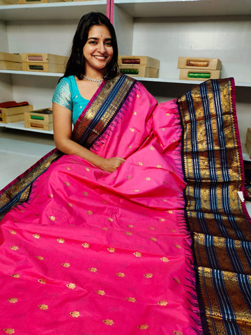 Vitange gadwal silk