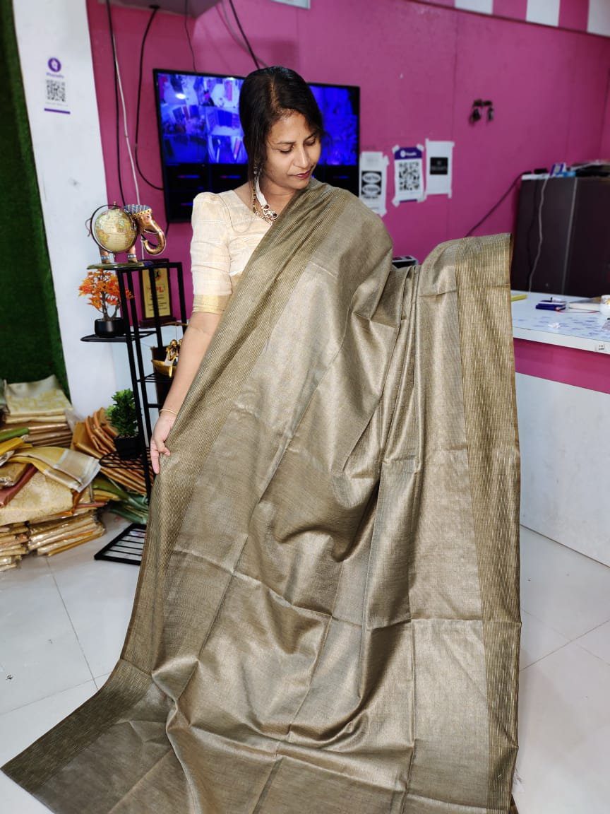 ఎసి 1600