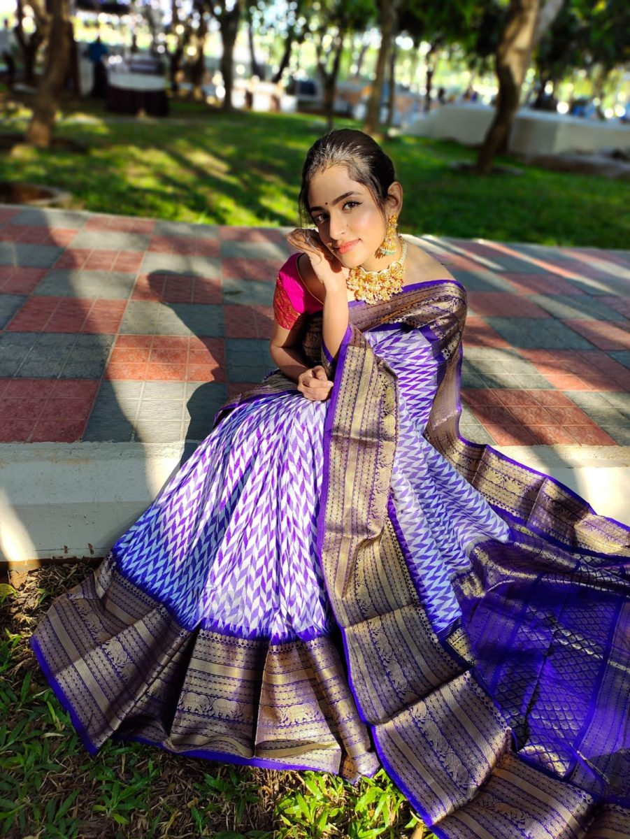 unique exclusive designer trill patola ikkat pattu sarees with Rich fallu with with kanchi boader