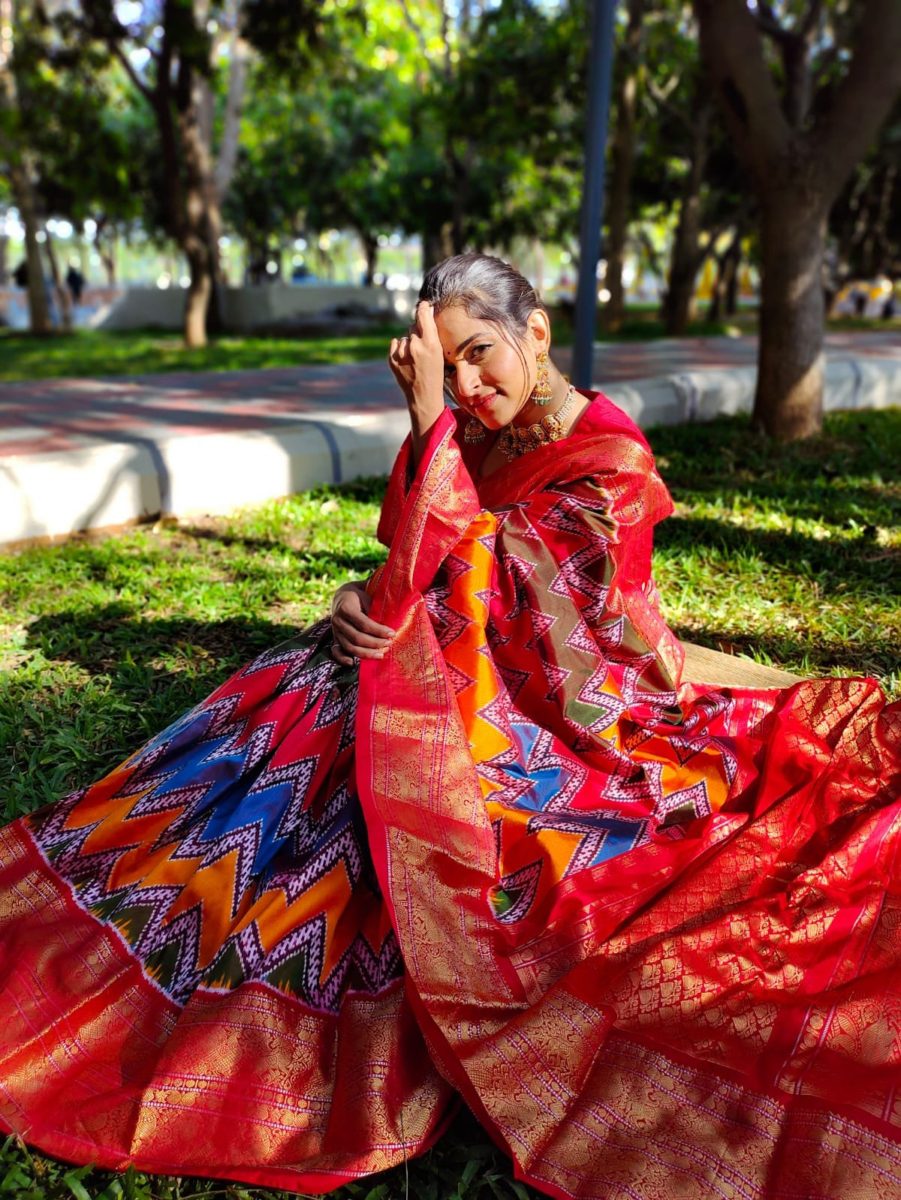 unique exclusive designer trill patola ikkat pattu sarees with Rich fallu with with kanchi boader