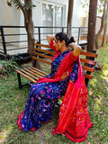 ప్రత్యేకమైన ఎక్స్‌క్లూజివ్ డిజైనర్ ట్రిల్ పటోలా మార్ధాస్ చీర, బ్లౌజ్‌తో కూడిన ప్రత్యేకమైన ఎక్స్‌క్లూజివ్ డిజైనర్ బ్రాడర్.