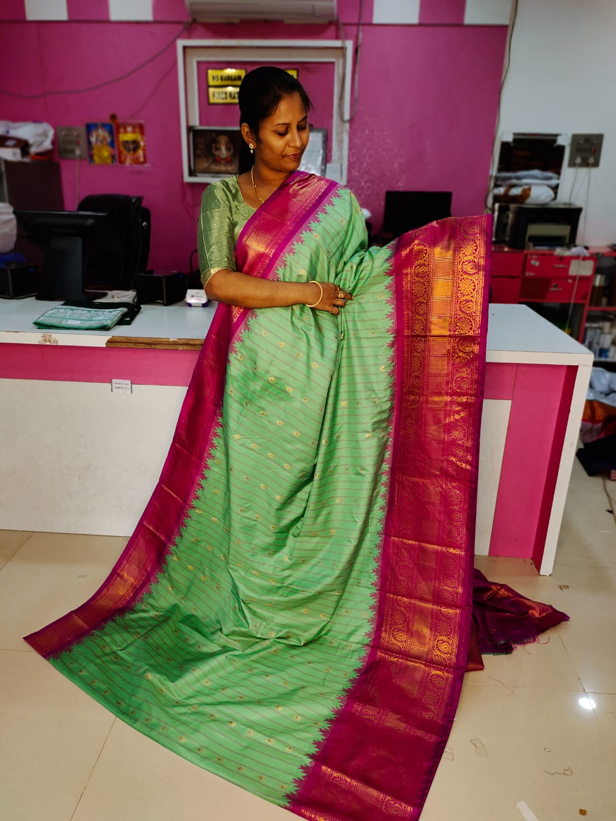 Sravanam gadwal sale