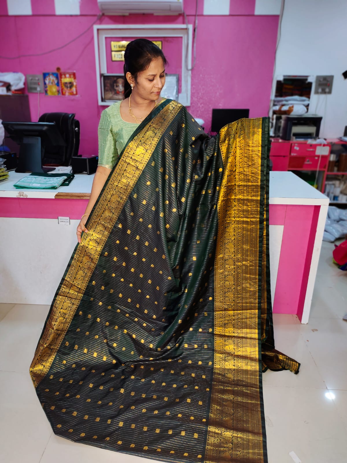 Sravanam gadwal sale