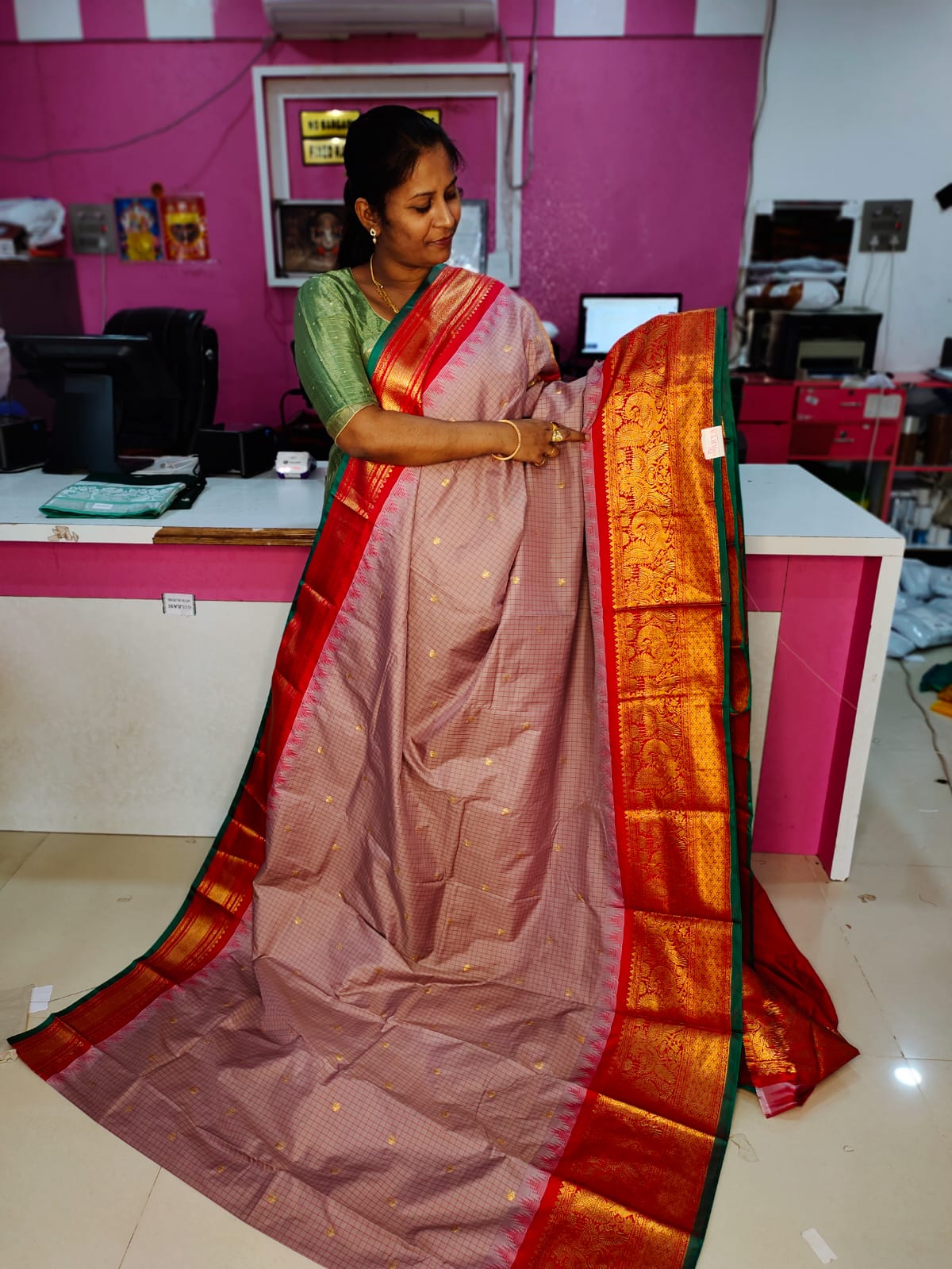 Sravanam gadwal sale