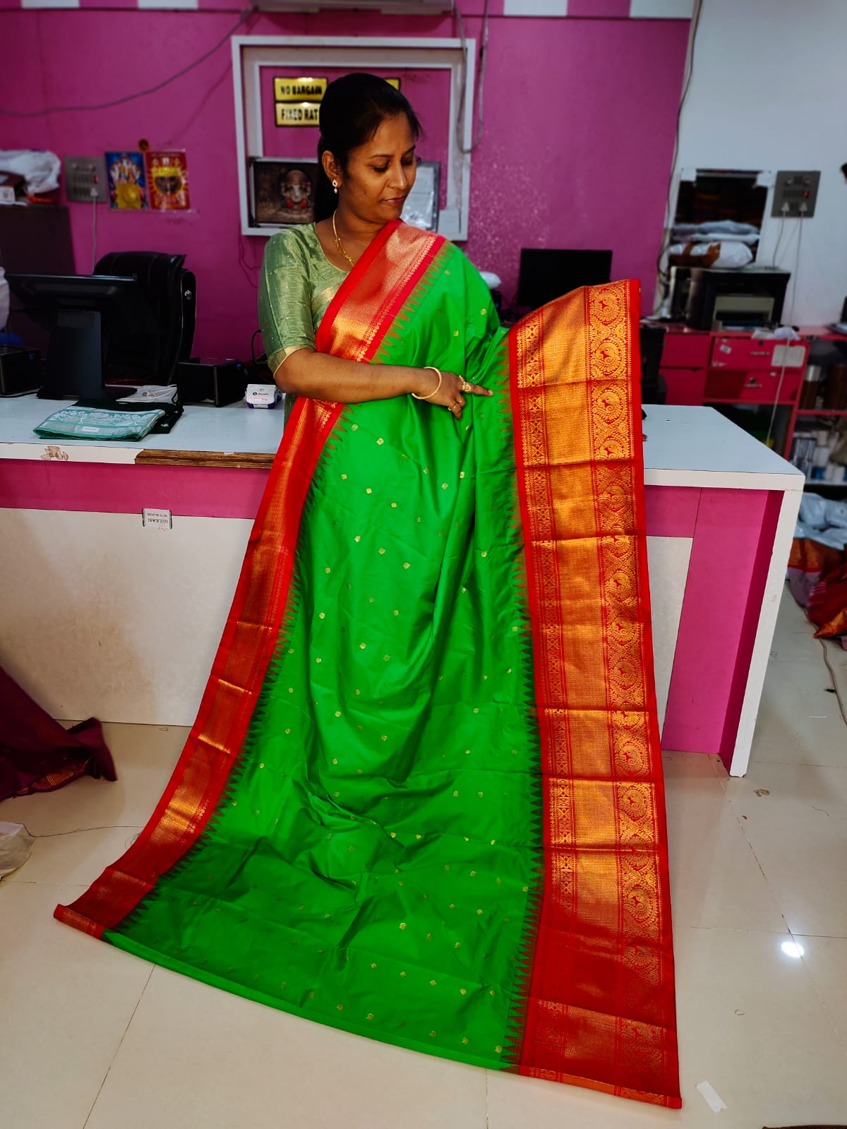 Sravanam gadwal sale