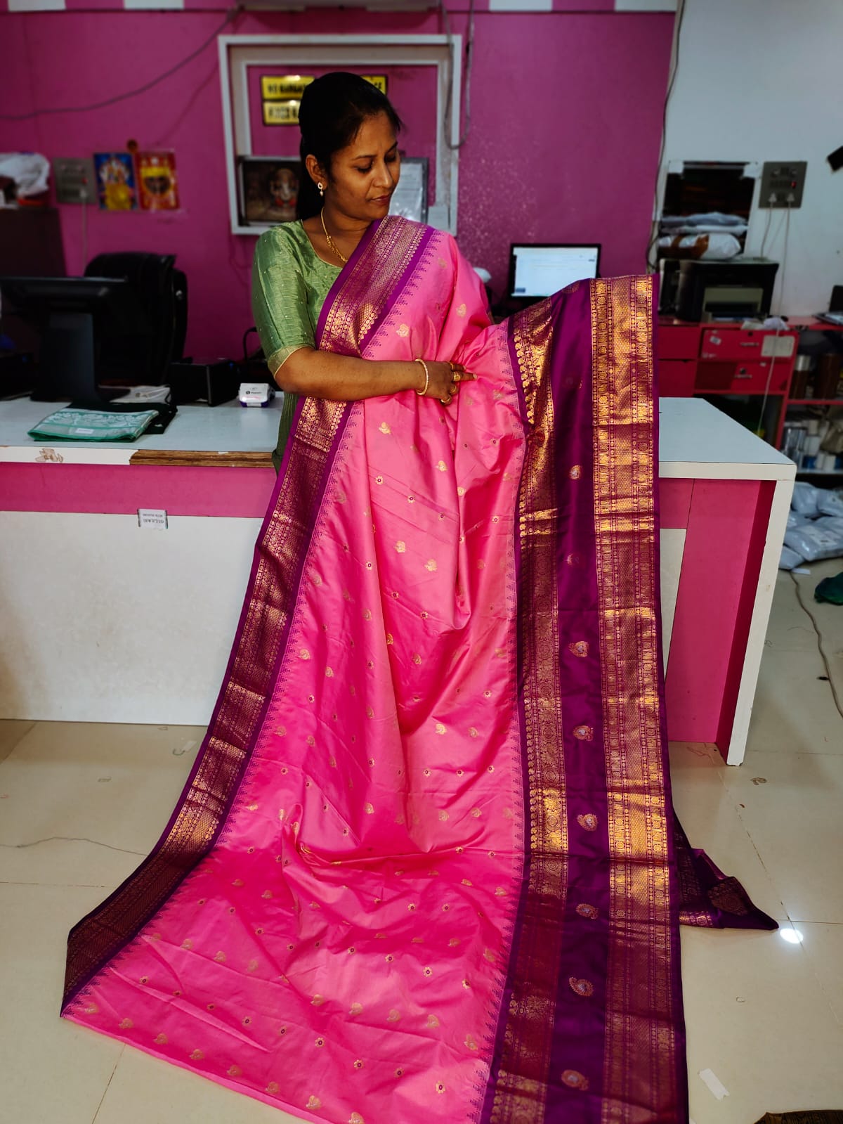 Sravanam gadwal sale