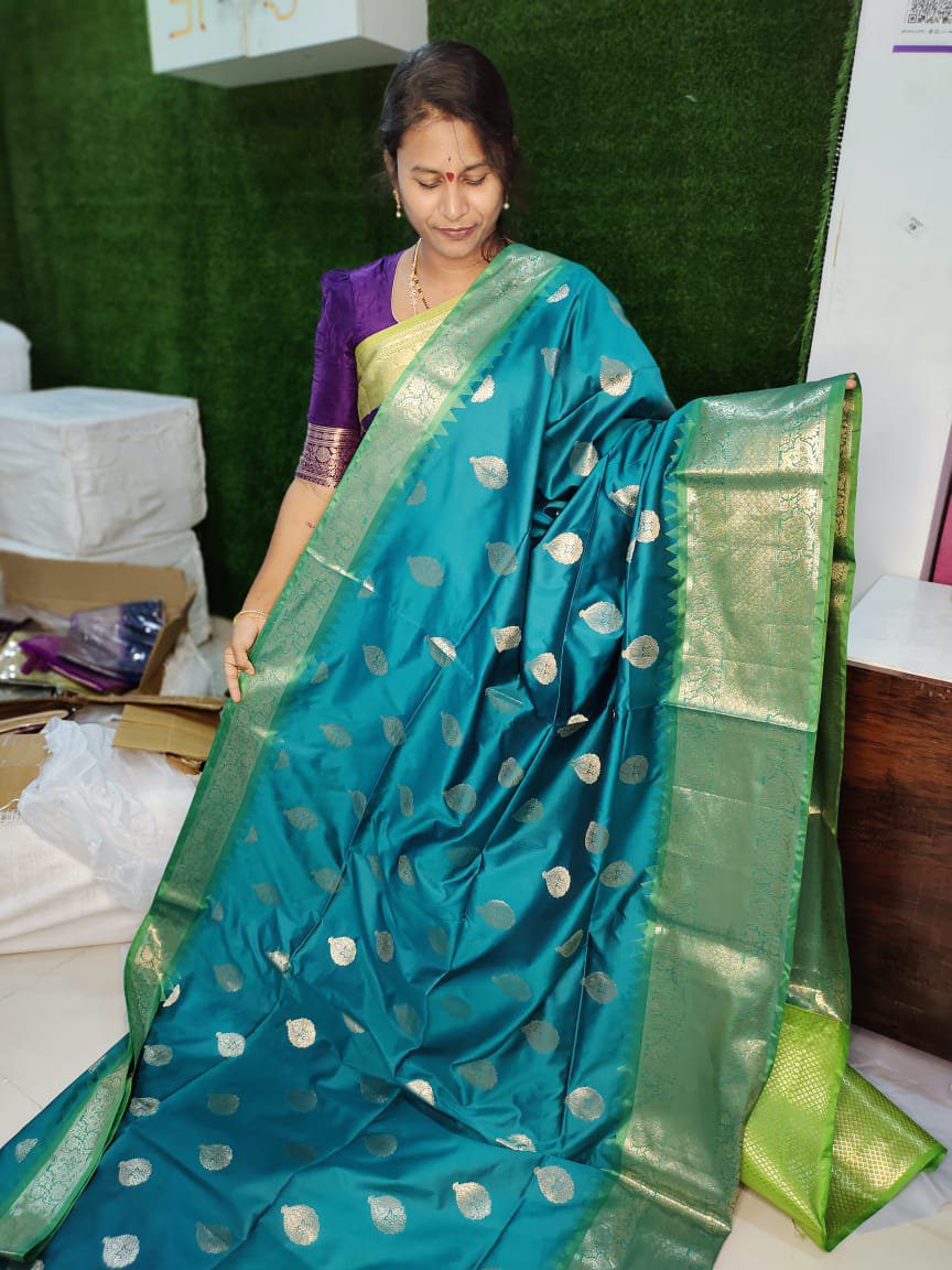 Semi Gadwal Silk Saree