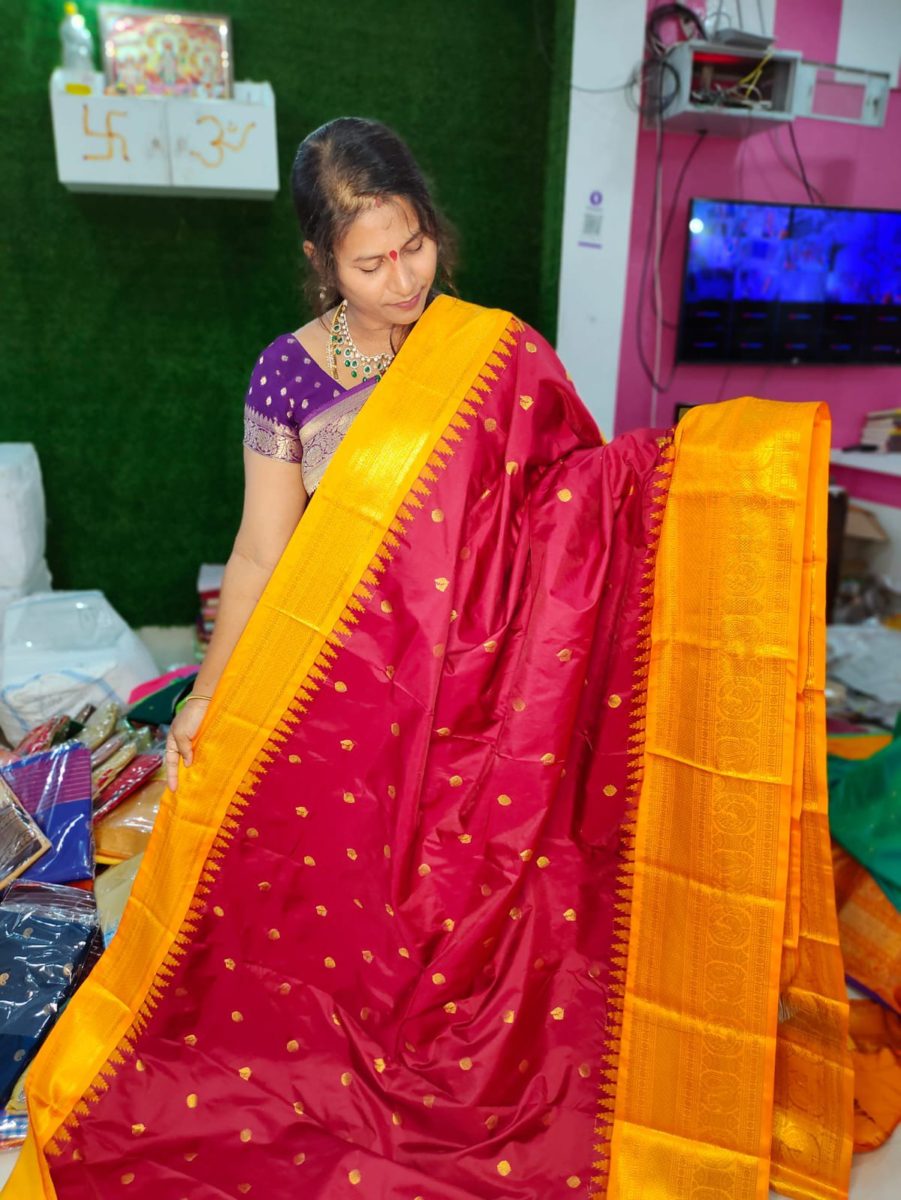 Gadwal Silk Saree