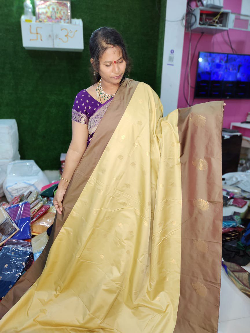 Gadwal silk sarees