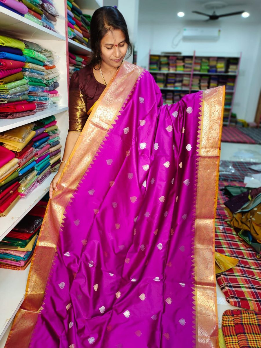 Gadwal silk sarees
