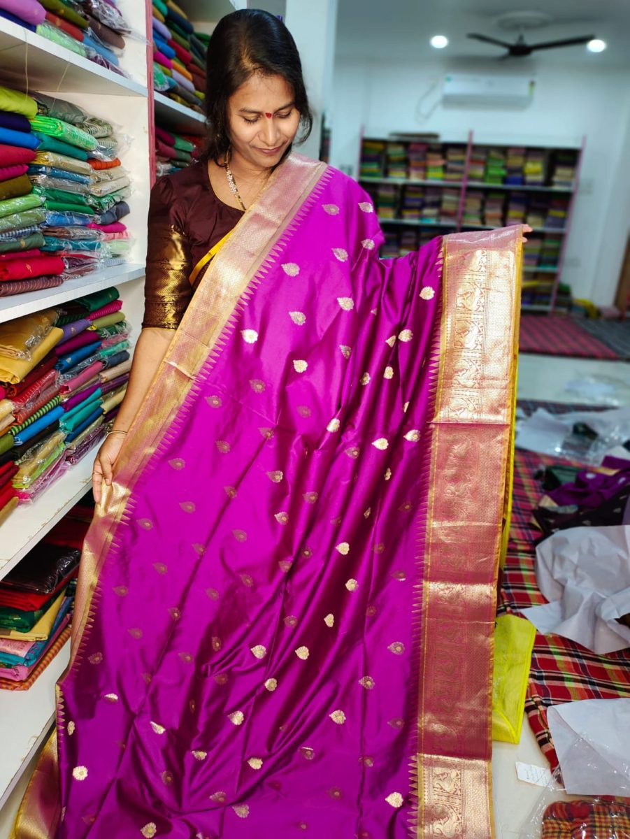Gadwal silk sarees