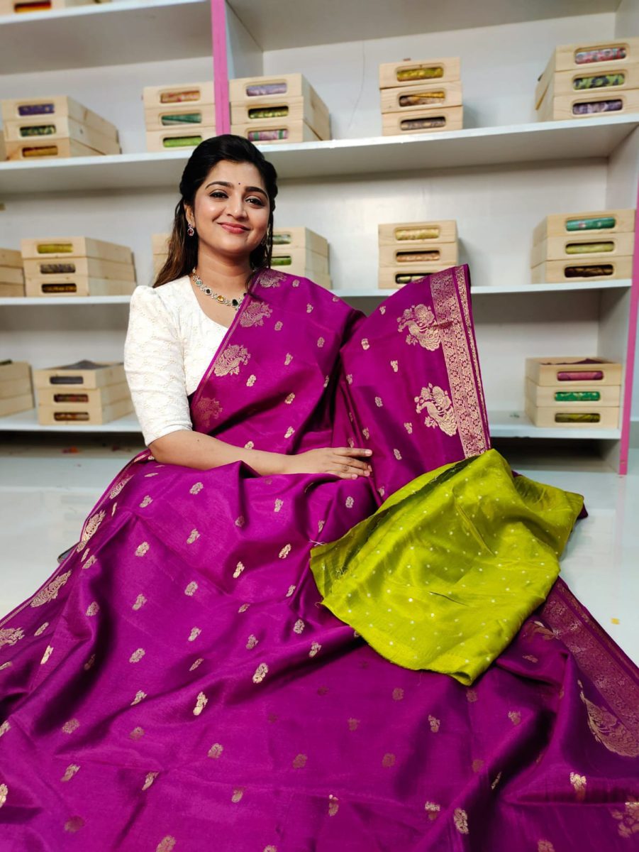 రామాంగో పట్టు చీరలు