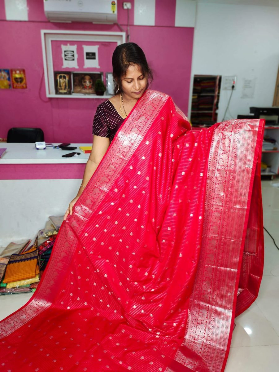 గద్వాల్ పట్టు చీరలు