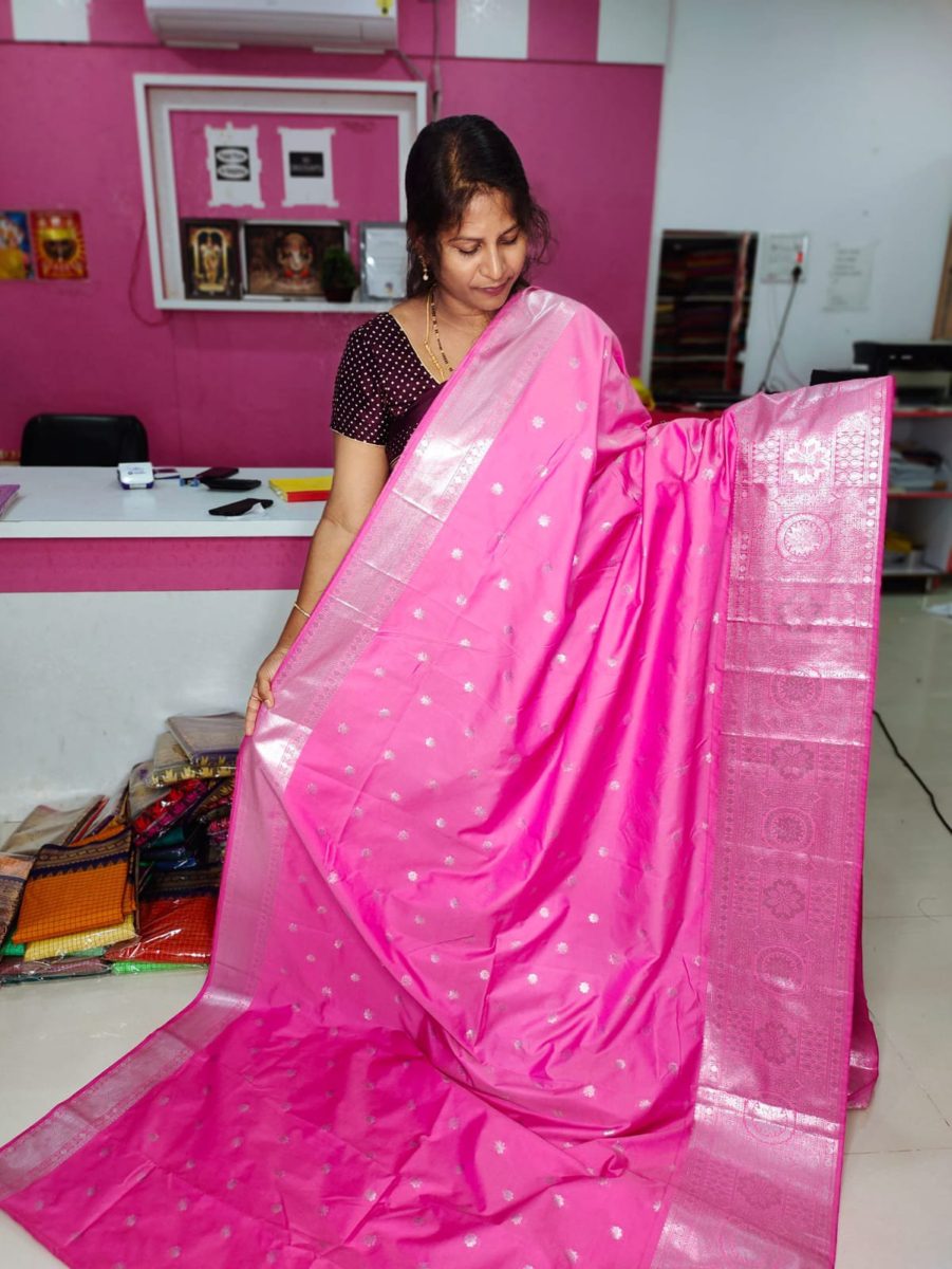 Gadwal silk sarees