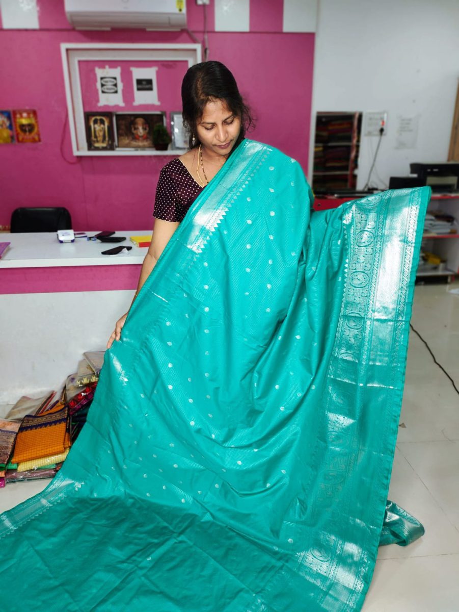 Gadwal silk sarees