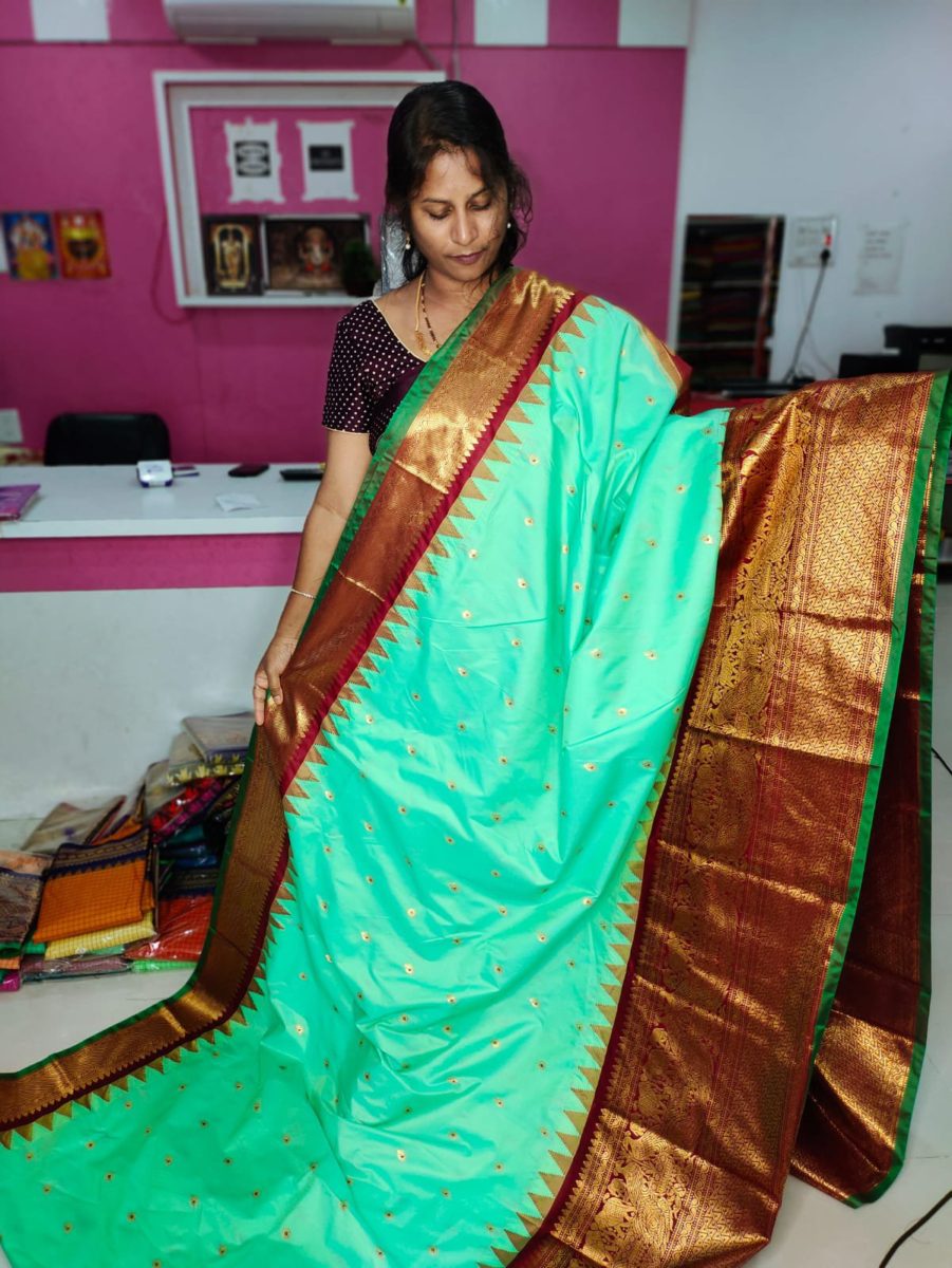 ప్రీమియం గద్వాల్ సిల్క్ చీర