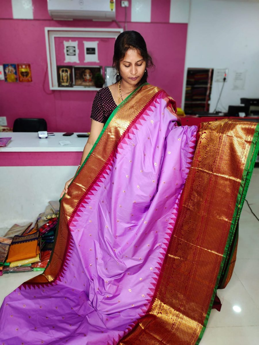 ప్రైమ్ గద్వాల్ సిల్క్ చీరలు
