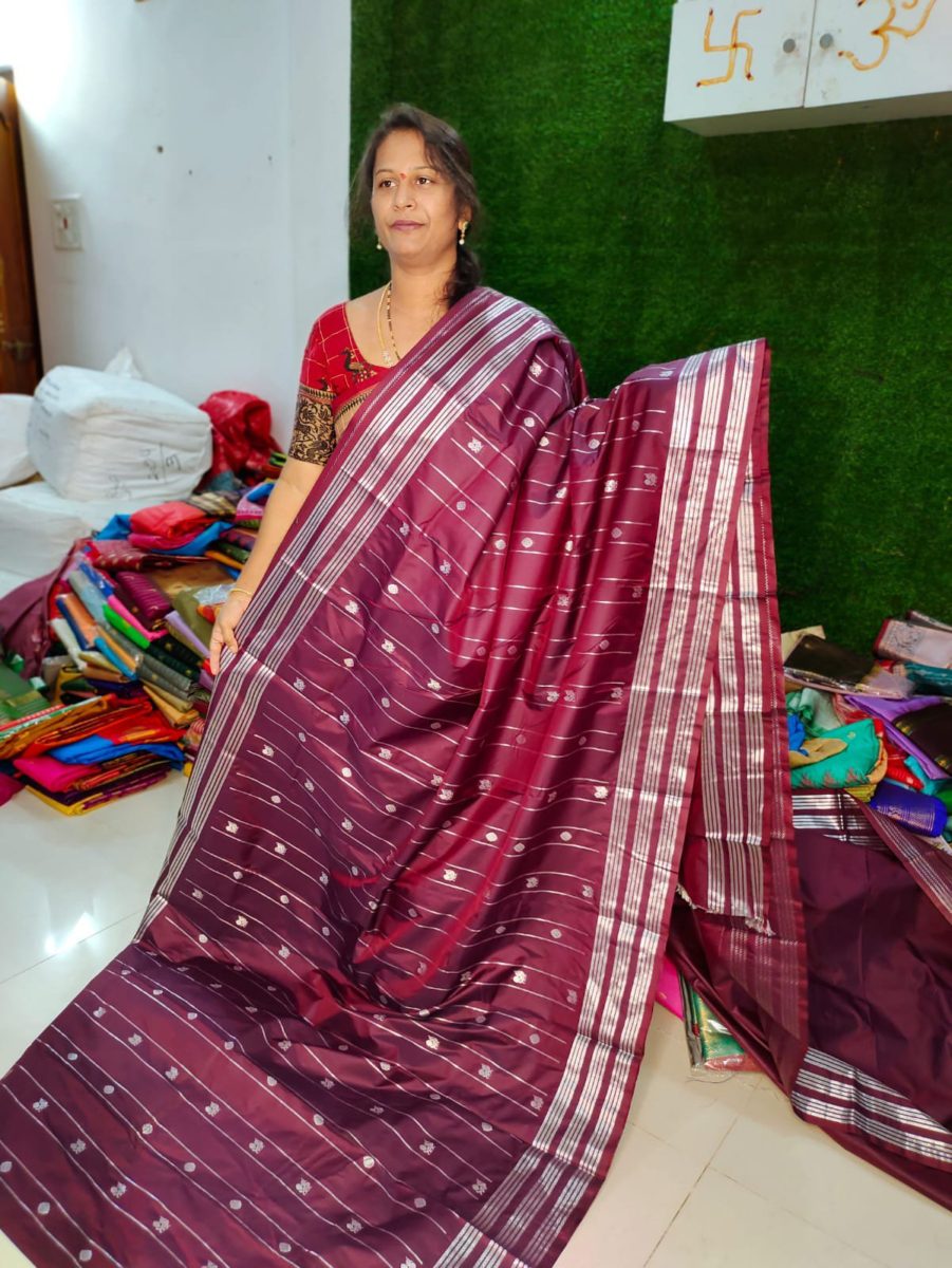 గద్వాల్ పట్టు చీరలు