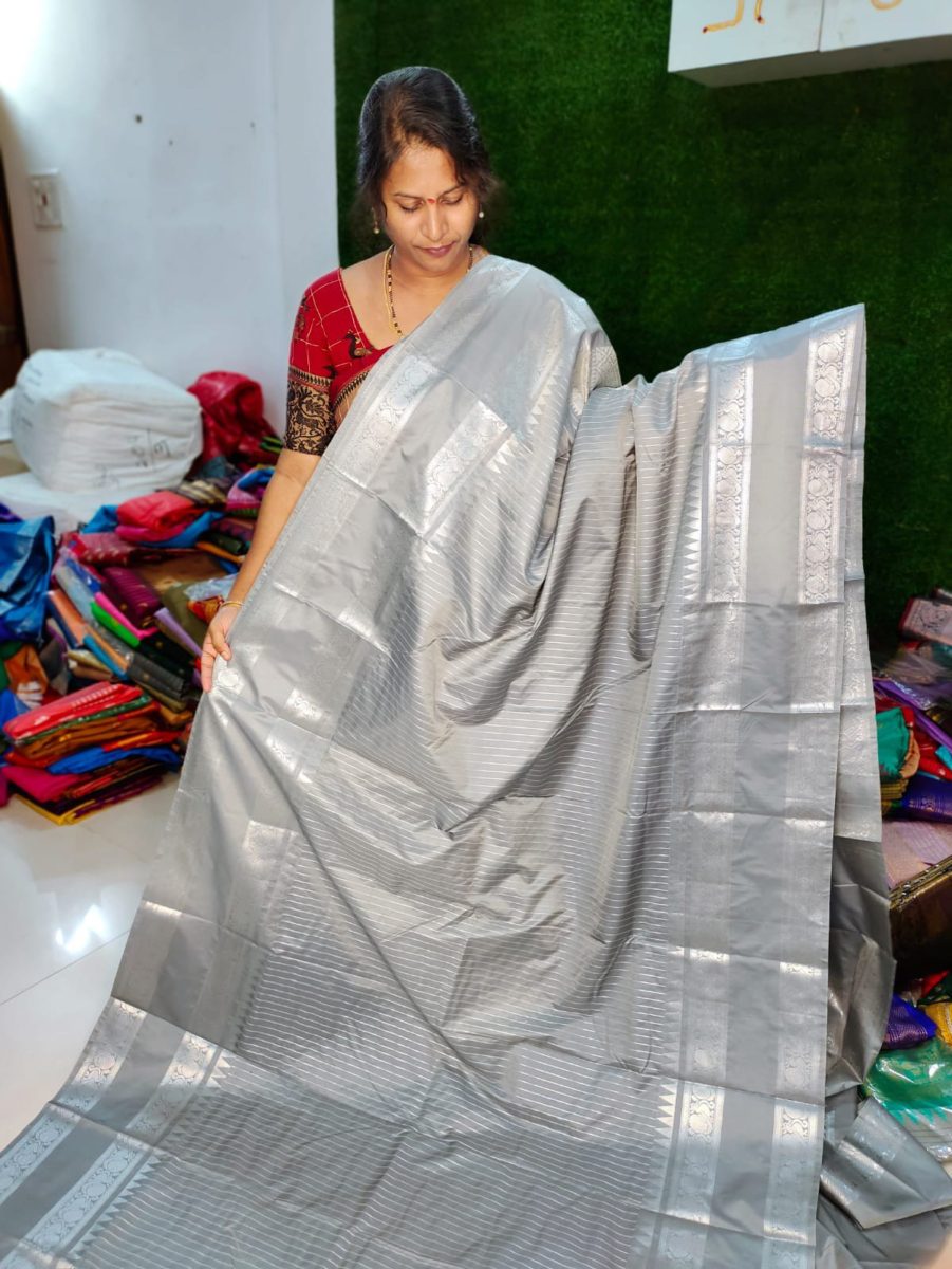 Gadwal silk sarees