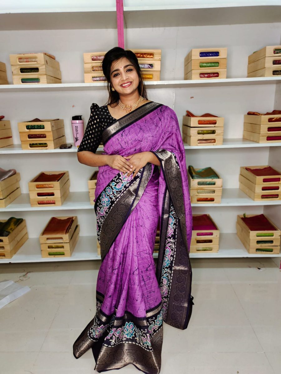 Banaras dola Silk Saree