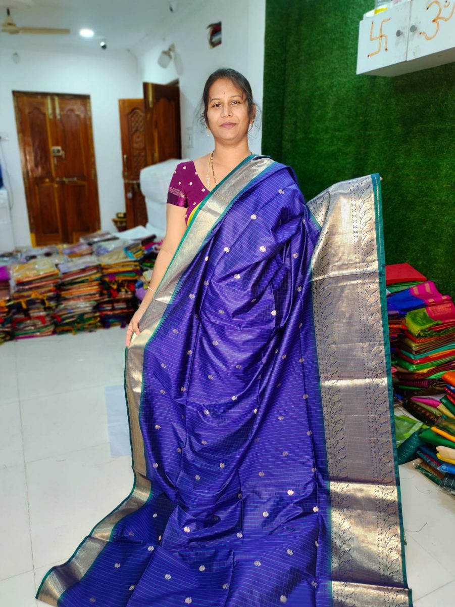 సాఫ్ట్ గద్వాల్ సిల్క్ చీర