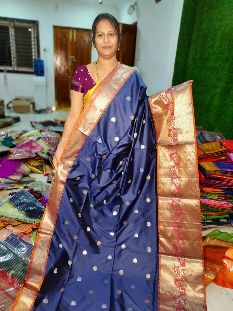 సాఫ్ట్ గద్వాల్ సిల్క్ చీర