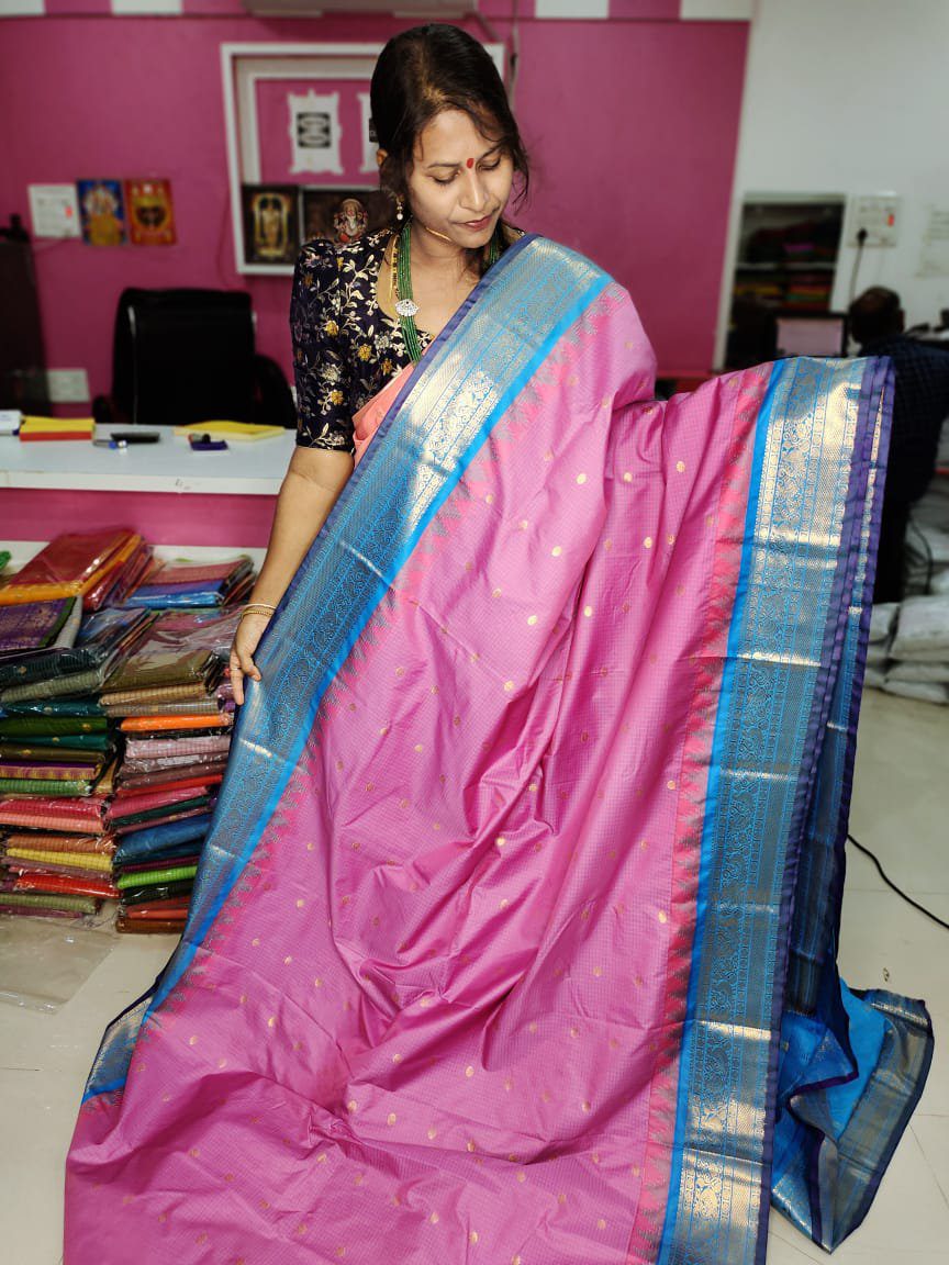 Primium Gadwal Silk Saree 2500