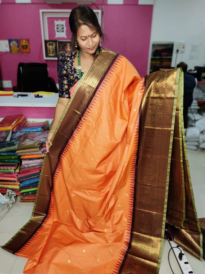 Primium gadwal silk sarees 2500