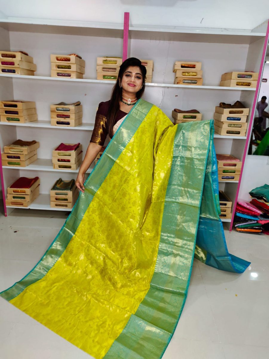 బనారసీ సిల్క్ చీర క్లియరెన్స్ సేల్