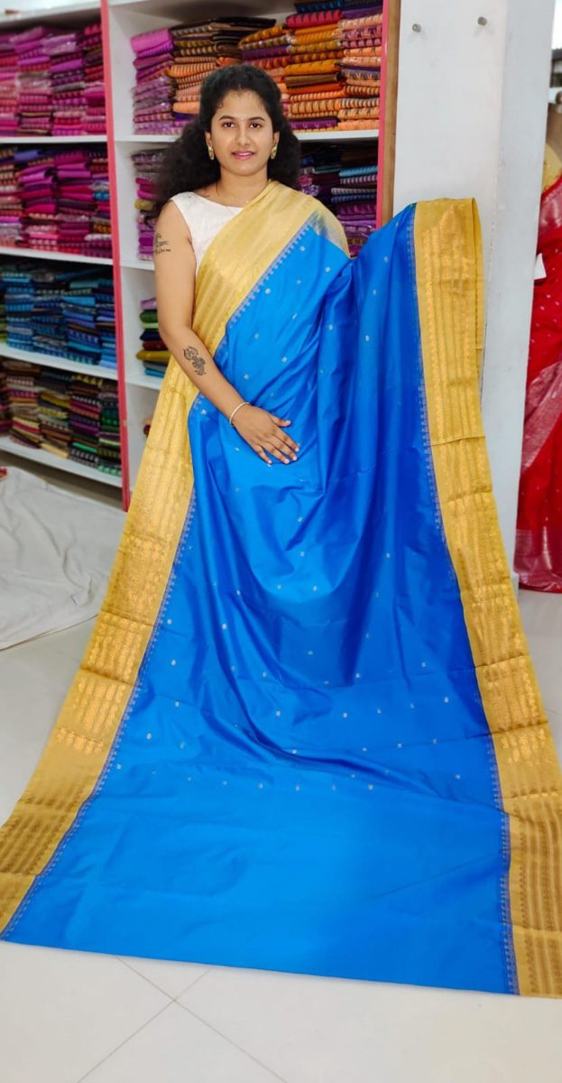 గద్వాల్ పట్టు చీరలు