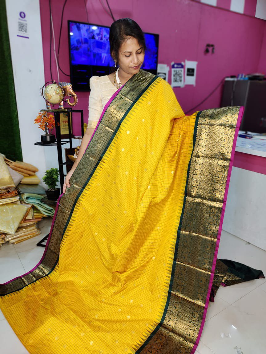 Primeme gadwal silk