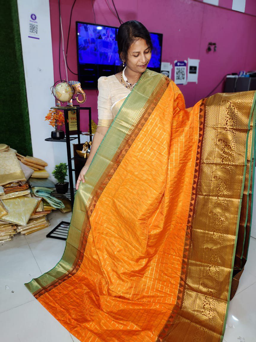 Premium Gadwal Silk