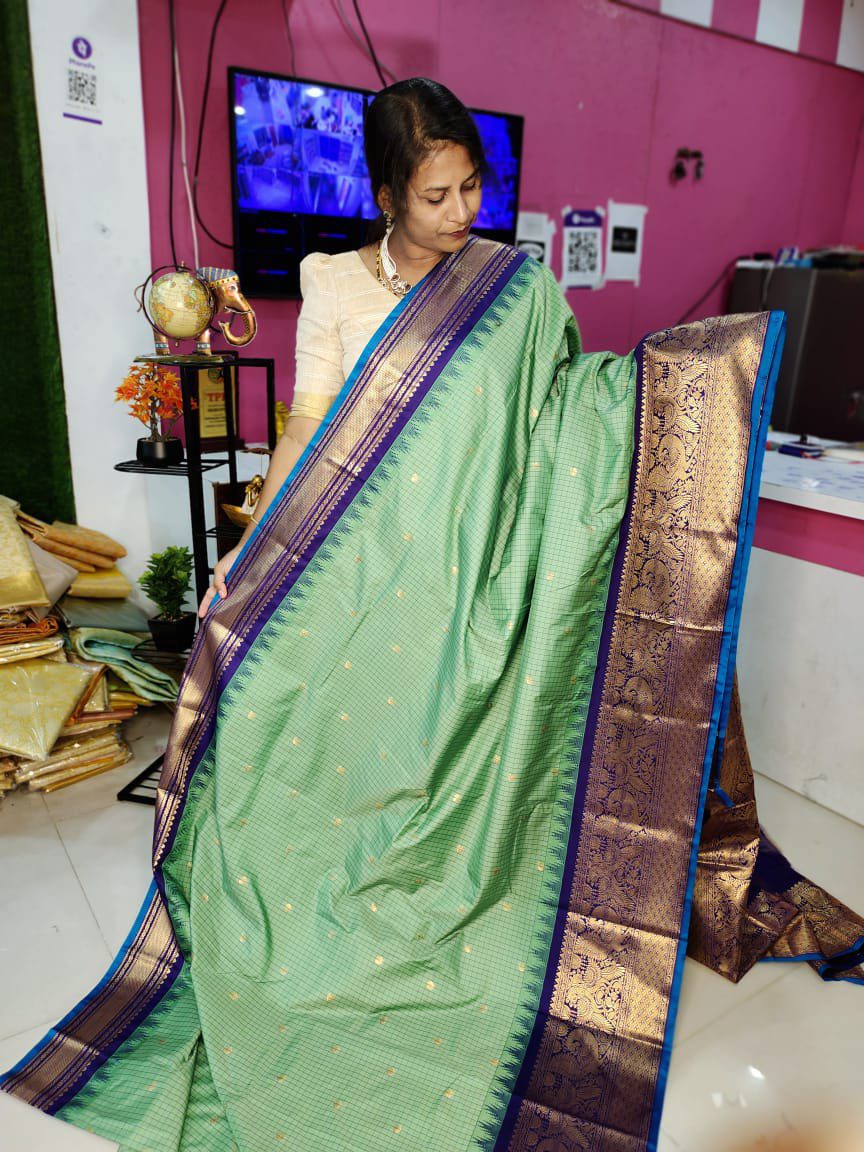 Premium Gadwal Silk