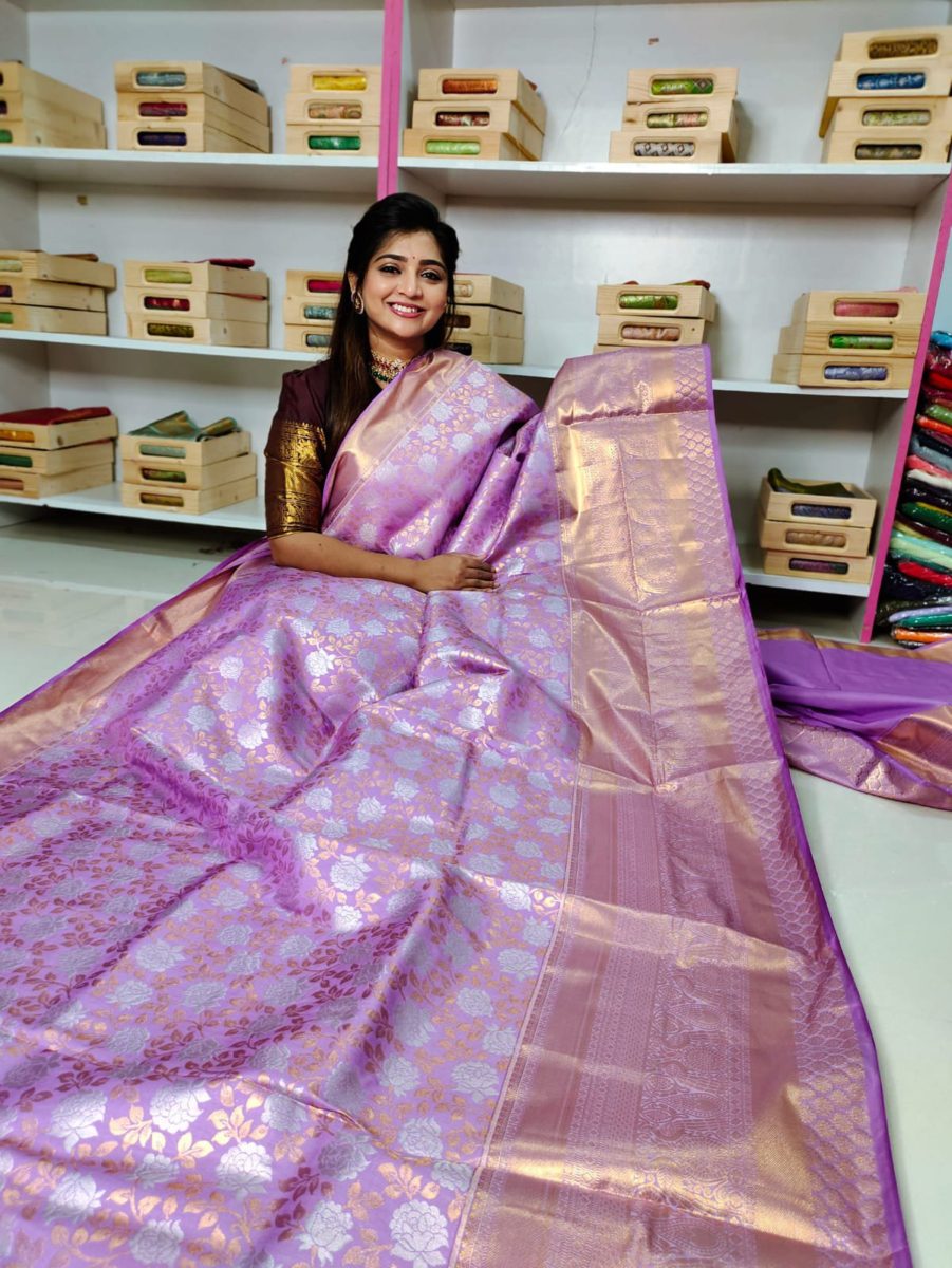 మహిళా దినోత్సవ ఆఫర్