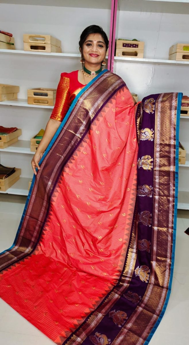 Primeme gadwal silk saree
2500