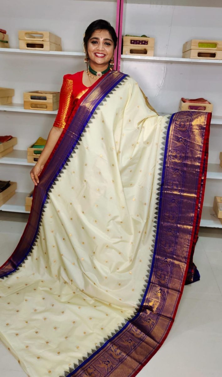 Primeme gadwal silk saree
2500