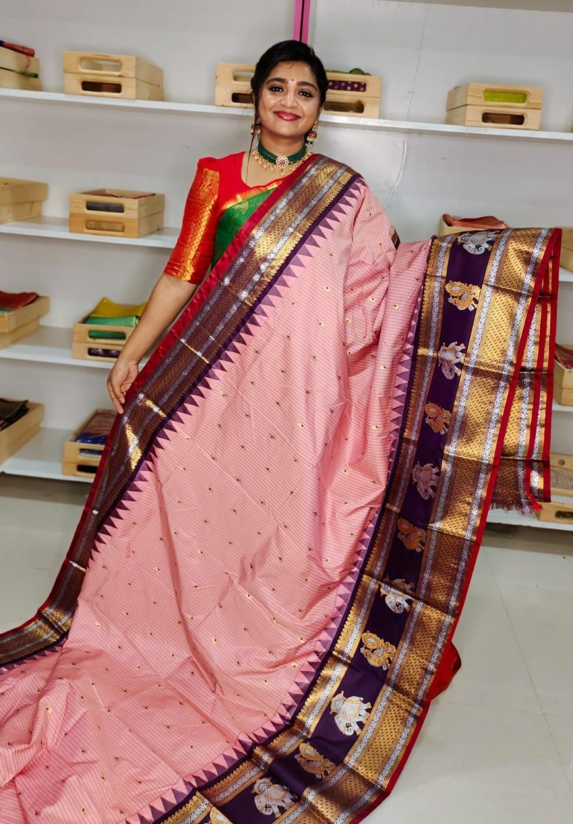 Primeme gadwal silk saree
2500