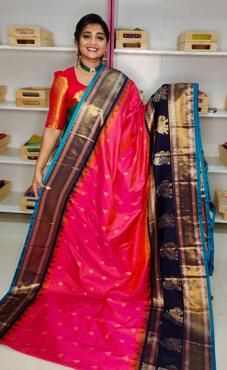 Primeme gadwal silk saree
2500