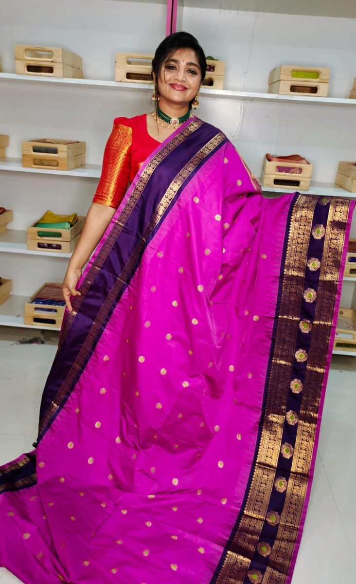 Primeme gadwal silk saree
2500