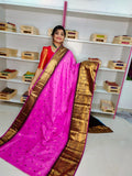 Primeme gadwal silk saree
2500